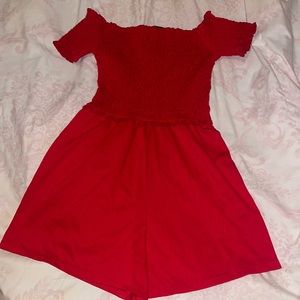 BERSHKA red jumper short